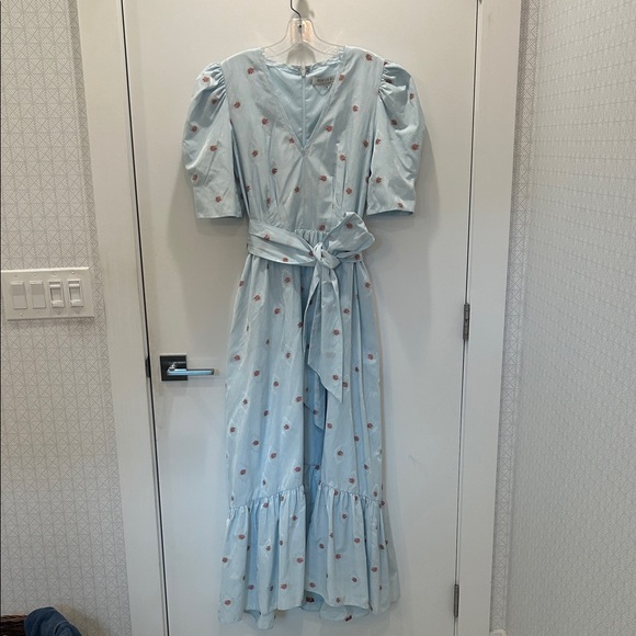 HUNTER BELL Dresses & Skirts - Hunter Bell Light Blue Floral Tie-Waist almost Maxi Dress with Pockets.